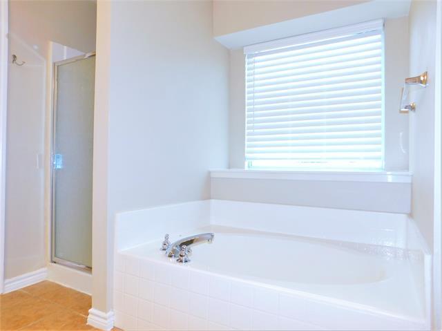 Building Photo - 6056 Brookside Dr