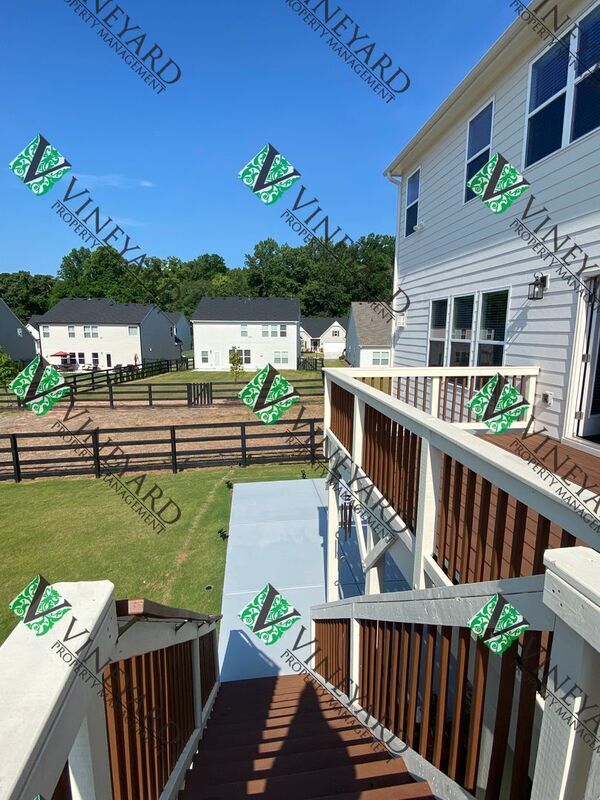 Building Photo - 4530 Seacliff Ct