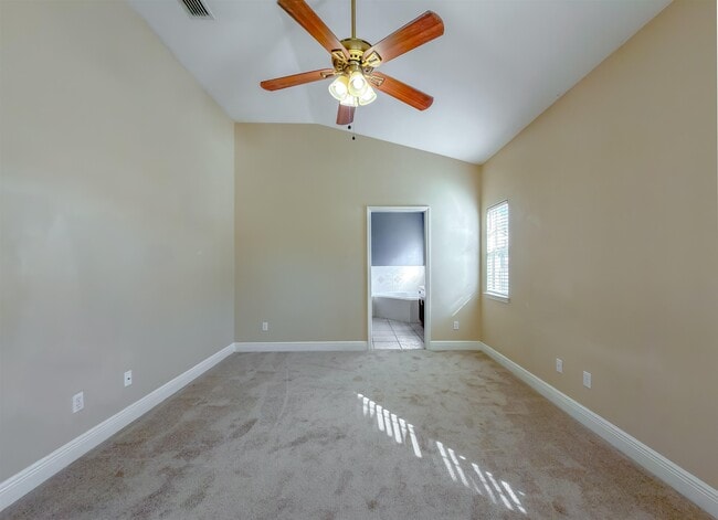 Building Photo - 3327 Dartmouth Dr