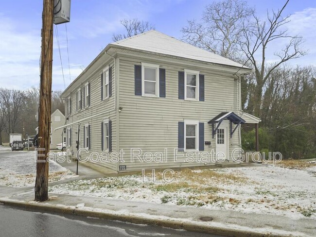 Building Photo - 157 N Conococheague St