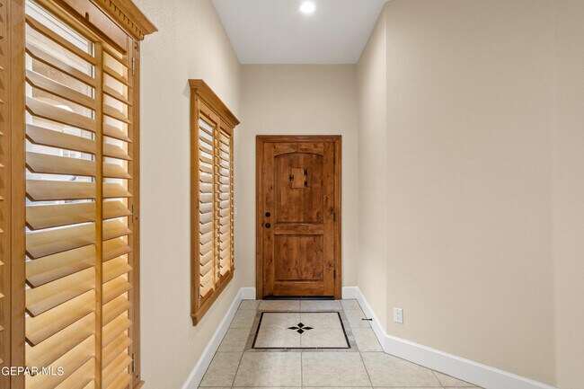 Building Photo - 5721 Caprock Ct