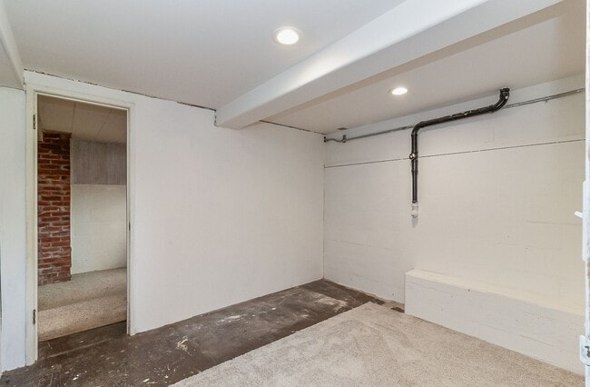 Building Photo - Historic Charm in the Heart of Snohomish