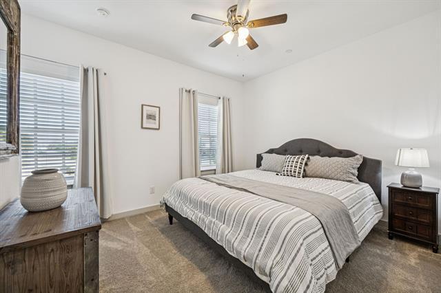 Building Photo - 1000 Redbrick Ln