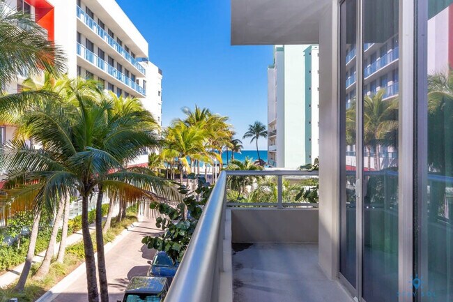 Building Photo - 777 N Ocean Dr
