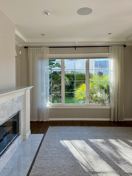 Building Photo - 8000 Westlawn Ave