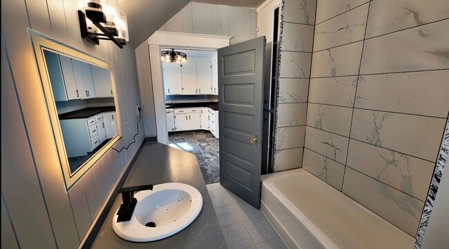 Building Photo - Charming Newly Renovated 3-Bedroom Rental with Garage & Basement