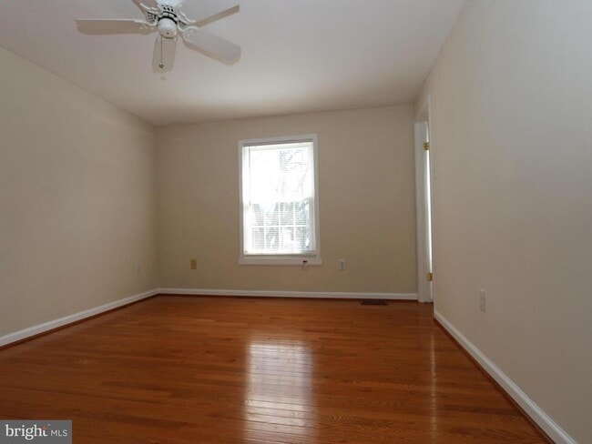 Building Photo - 8907 Barrowgate Ct