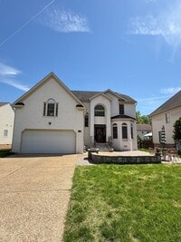 Building Photo - The Greenlands