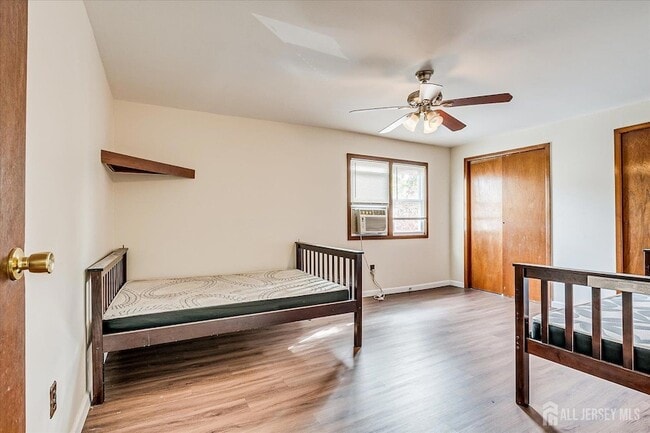 Building Photo - 98 Trieste St