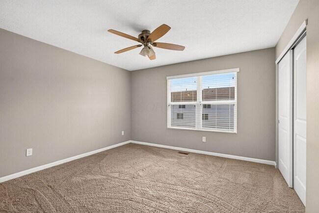 Building Photo - 5652 Pittsford Dr