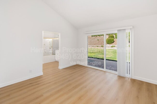 Building Photo - 26411 Stratford