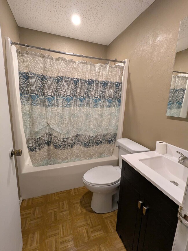 Building Photo - Little York South Apartments