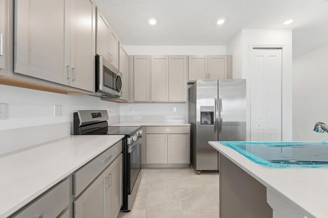 Building Photo - 6418 Seabright Ter