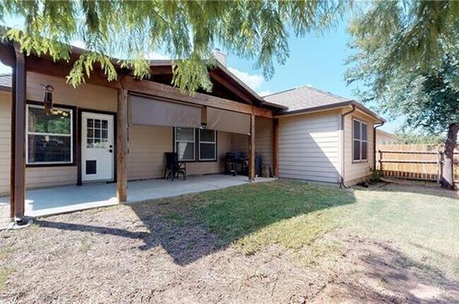 Building Photo - 1828 Marlin Dr