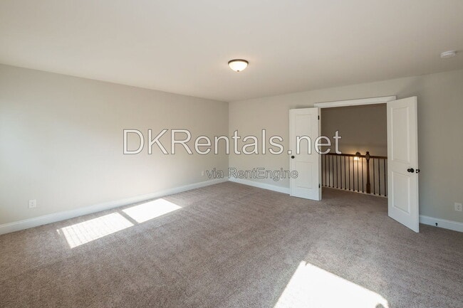 Building Photo - 2766 Hilson Commons