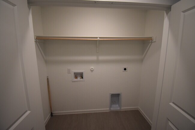 Building Photo - 1526 Pile Trl