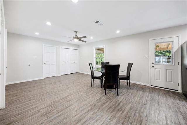 Building Photo - 2509 Avenel Dr