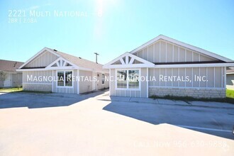 Building Photo - 2 bed 2 Bath in Harlingen