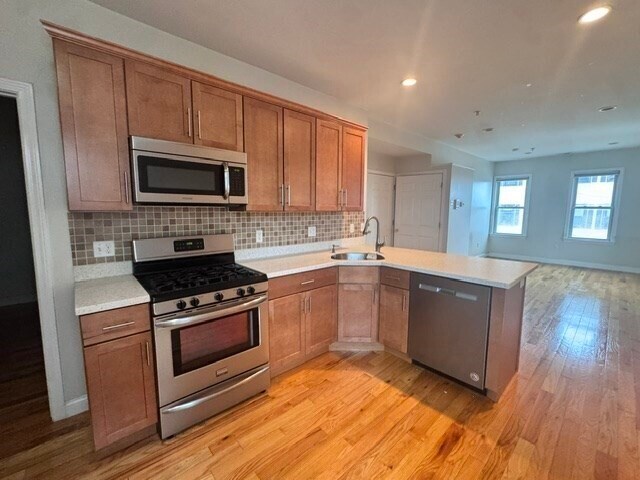 Building Photo - 136 K St