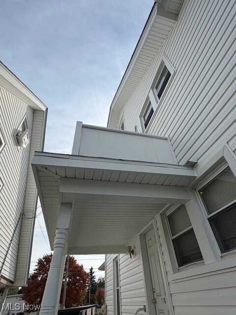 Building Photo - 110 Bell Ave