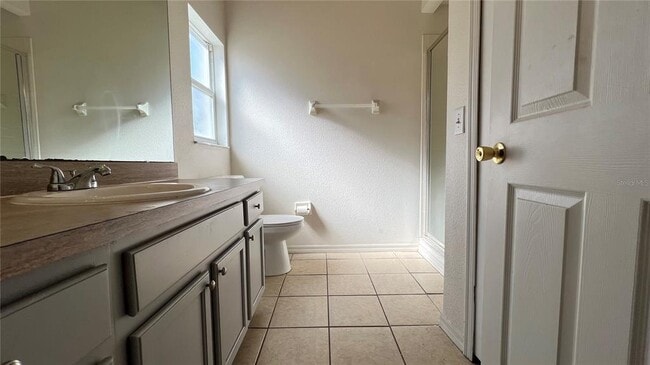 Building Photo - 1140 Cedarwood Way