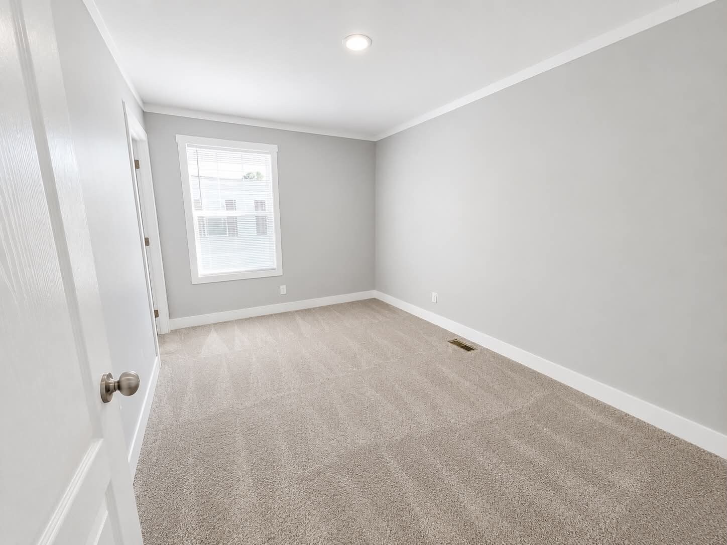 Building Photo - 4512 Spruce Ct