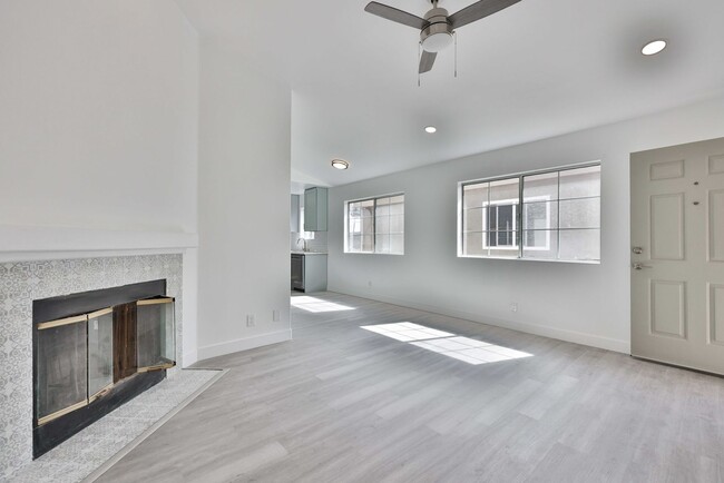 Building Photo - 2 Bedroom apartment in North Park