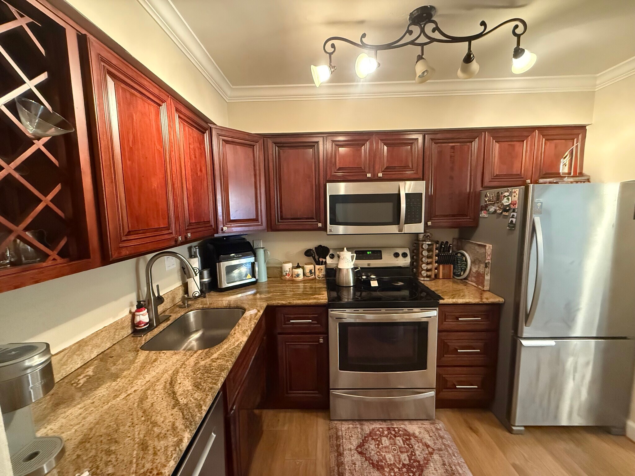 Building Photo - 1494 Del Rio Cir