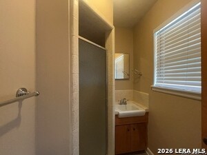 Building Photo - 834 Fabulous Dr