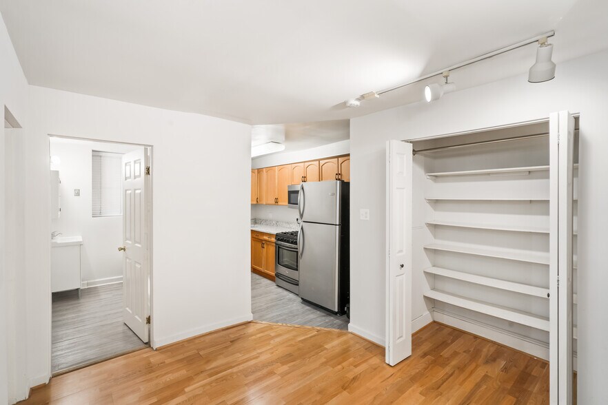 Living room - 1332 15th Street NW