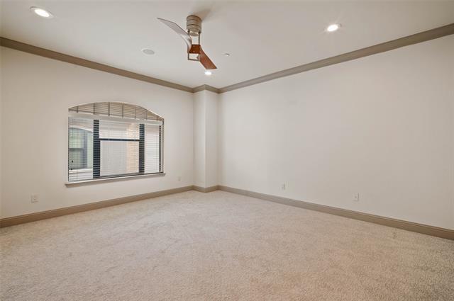 Building Photo - 3134 Ross Ave