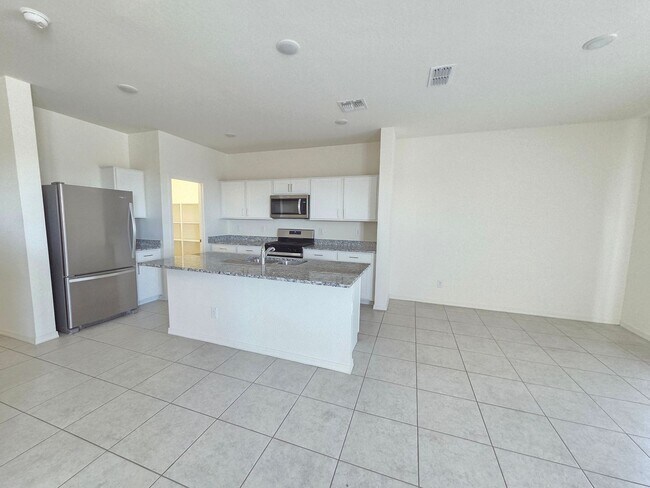 Building Photo - INCREDIBLE HOME THAT BACKS THE PRESERVE 4 ...