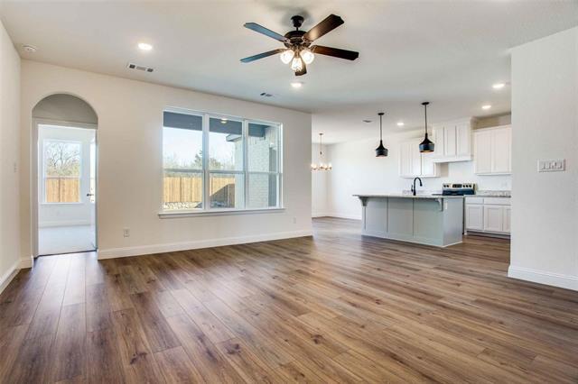 Building Photo - 2405 Donella Dr