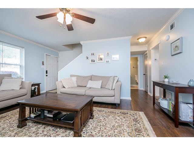 Building Photo - 4061 Melrose Dr