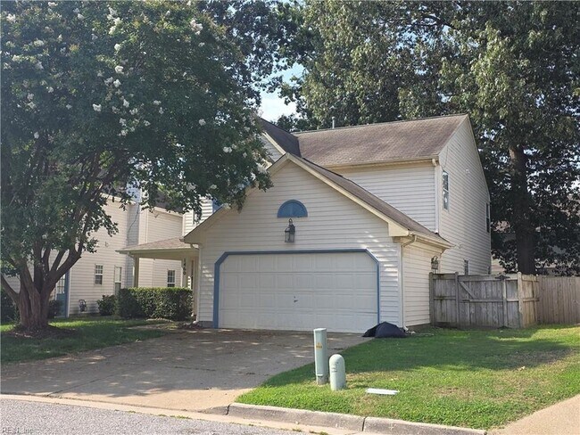 Building Photo - 1460 Berkshire Dr