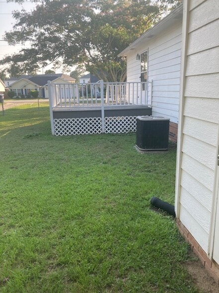 back yard - 698 Florida Dr