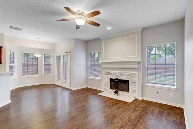 Building Photo - 14203 Cascade Falls Dr