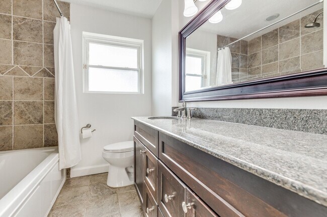 Building Photo - 6903 Alderney Dr
