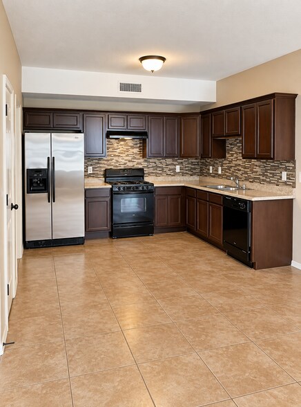 Building Photo - 14305 Pancho Gonzalez Ct