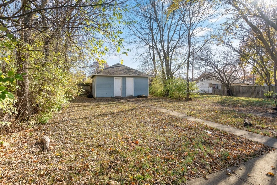 Building Photo - 36-36 E Mumma Ave