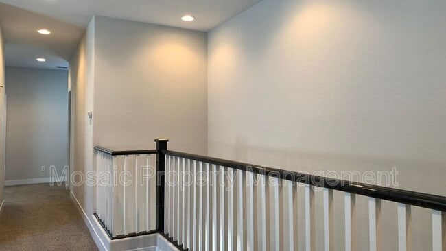 Building Photo - 2624 S Tobin