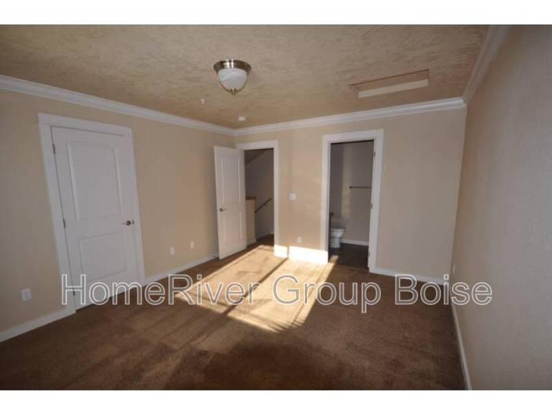 Building Photo - 9251 W Brogan Dr