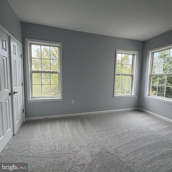 Building Photo - 6765 Hampton Bay Ln
