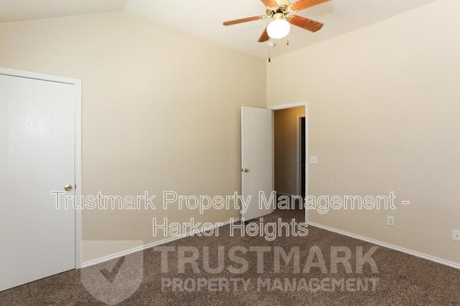 Building Photo - 2710 Vernice Loop