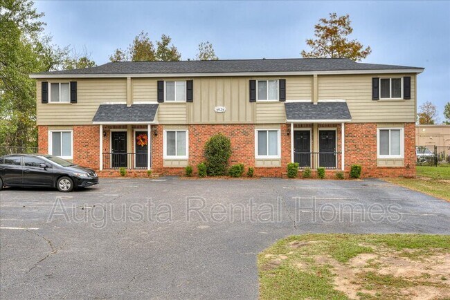 Building Photo - 4024 Wheeler Woods Rd