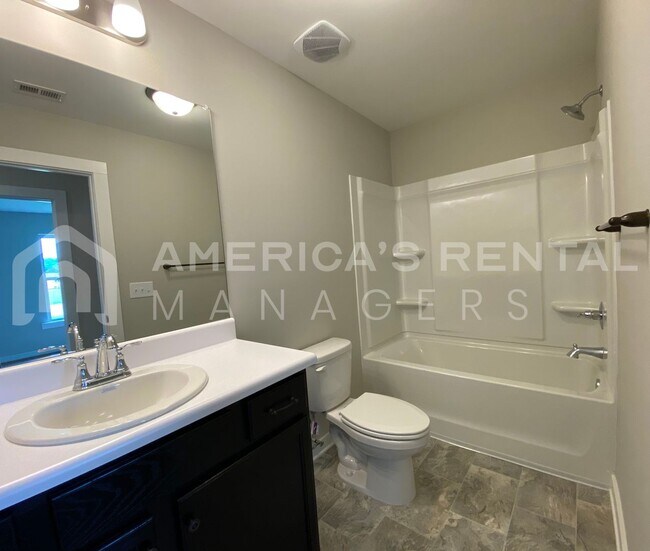 Building Photo - Home for Rent in Talladega, AL!!!