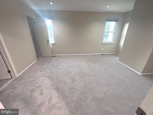 Building Photo - 236 Goshen Rd