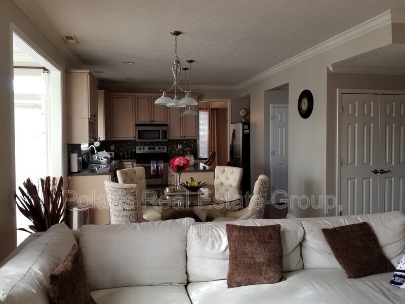 Building Photo - 11109 Craycroft Ct