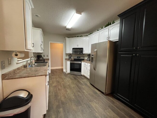 Building Photo - 119 Blackstone Court