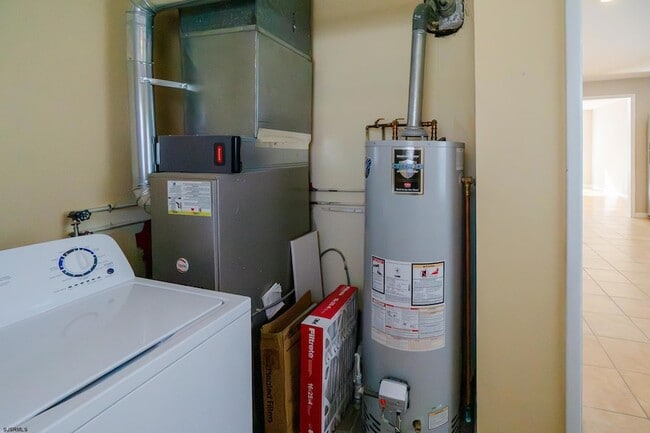 Building Photo - 318 Jefferson Ave